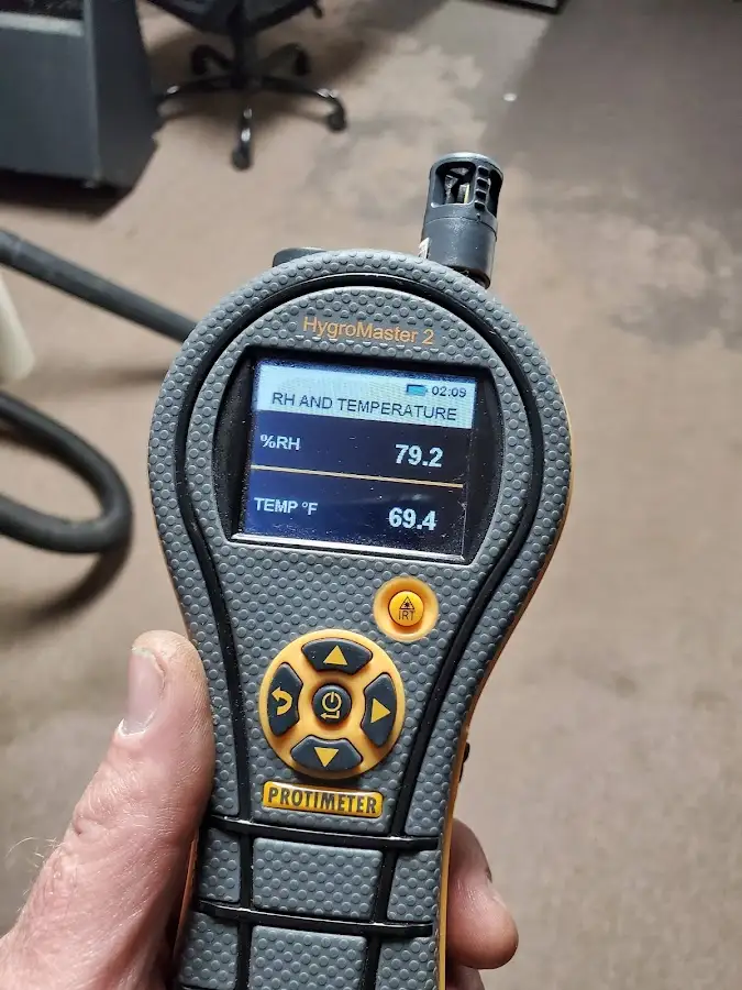 Moisture meter humidity assessment for Mold Remediation & Removal in Missouri City